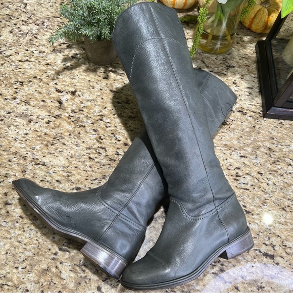 CHANEL Gray Interlocking CC Logo Leather Riding Boots 36.5 - Picture 4 of 14